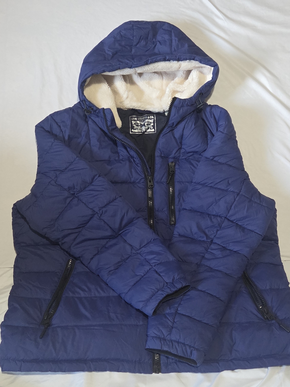 Levi's Navy Quilted Hooded Puffer Jacket with Cream Sherpa Lining